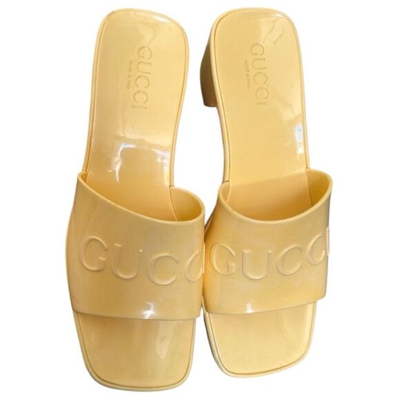 Gucci Yellow Slip-On Sandals EU 38 – Iconic Style with Chunky Heel & Logo - Picture 1 of 17